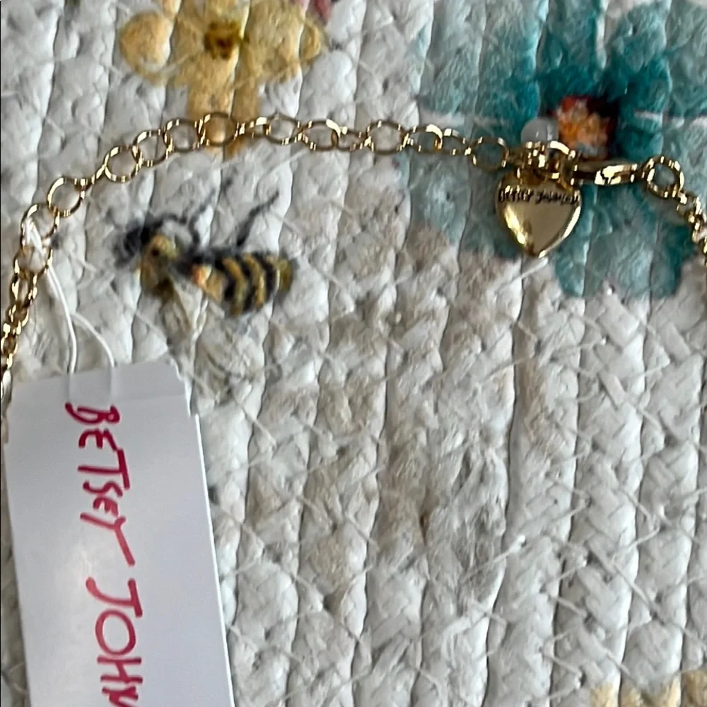Betsey Johnson Adjustable Pavé Yellow Daisy Frontal Necklace NWT - Picture 9 of 9